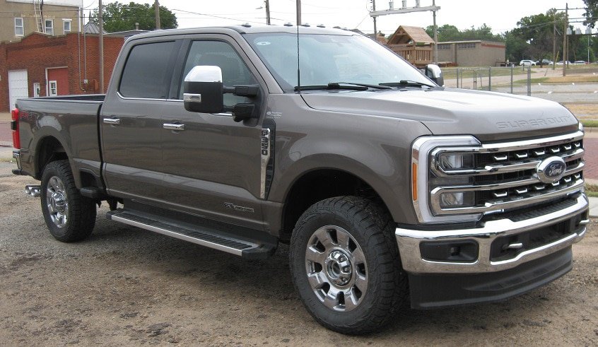 Used 2023 Ford F350 Lariat w/ Chrome Package AWD/4WD image 8