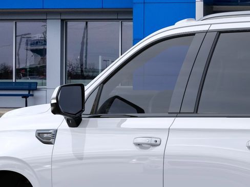New 2026 GMC Yukon AT4 w/ AT4 Premium Package AWD/4WD image 15
