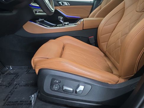 Used 2023 BMW X5 sDrive40i w/ Premium Package image 28