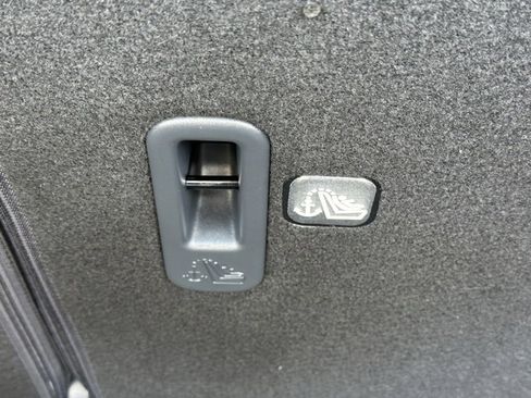 Certified 2024 Nissan Kicks SV w/ Interior Electronics Package image 19