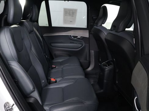 Certified 2023 Volvo XC90 T8 Ultimate AWD/4WD image 30