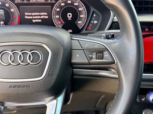 Used 2020 Audi Q3 2.0T Premium Plus w/ Premium Plus Package image 29