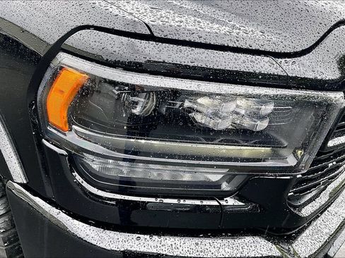 Used 2022 RAM 2500 Limited AWD/4WD image 29
