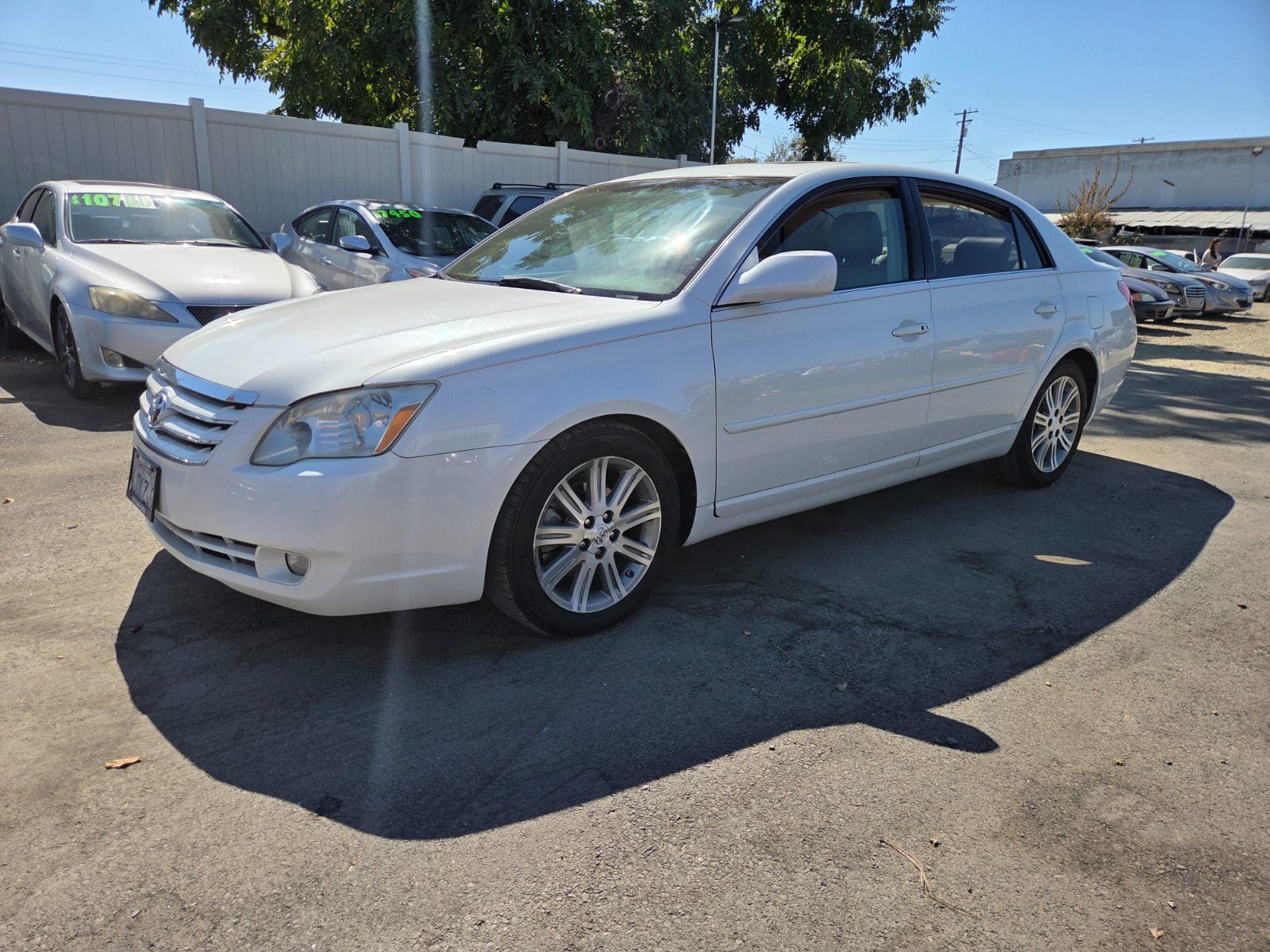 Used 2007 Toyota Avalon FWD image 1
