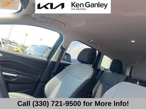 Used 2016 Ford Escape SE FWD image 41