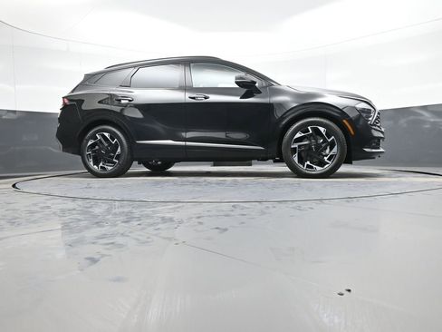 Certified 2025 Kia Sportage SX image 29