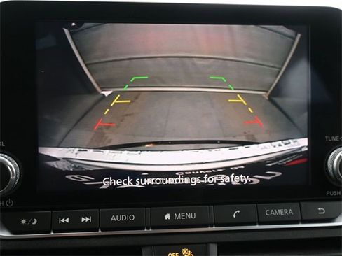 Used 2022 Nissan Altima 2.5 SV w/ SV Premium Package image 22