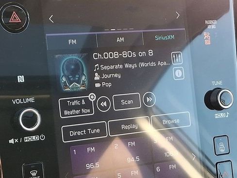 Used 2021 Subaru Outback Touring XT image 23