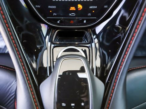 Used 2019 Aston Martin DBS Superleggera RWD image 30