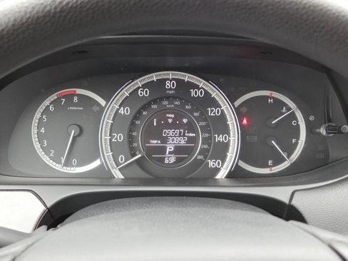 Used 2014 Honda Accord LX image 30