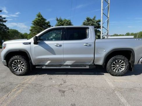 Used 2019 GMC Sierra 1500 SLE w/ SLE Value Package AWD/4WD image 6