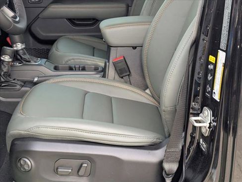 New 2026 Jeep Gladiator Mojave AWD/4WD image 4