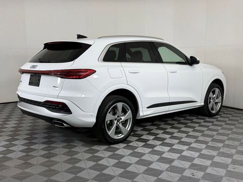 New 2025 Audi Q5 Premium Plus image 8