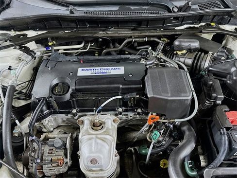 Used 2016 Honda Accord Sport image 29