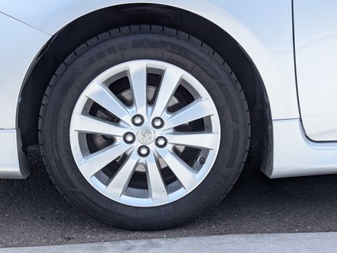 Used 2010 Toyota Corolla FWD image 43
