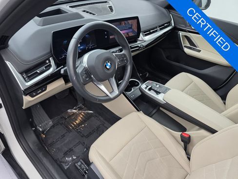 Used 2025 BMW X1 xDrive28i w/ Technology Package AWD/4WD image 10