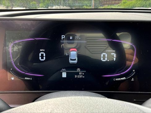 Certified 2024 Kia Sportage X-Line w/ X-Line Premium Package AWD/4WD image 13
