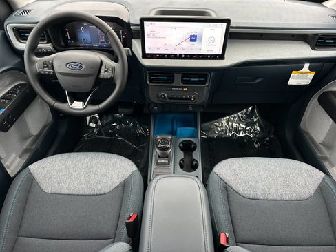New 2025 Ford Maverick XLT w/ XLT Luxury Package AWD/4WD image 17