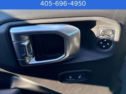 Used 2024 Jeep Wrangler Sport S image 23