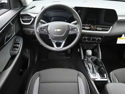 New 2026 Chevrolet TrailBlazer LT w/ Convenience Package image 11