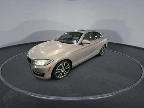 Used 2017 BMW 230i xDrive Coupe AWD/4WD image 4