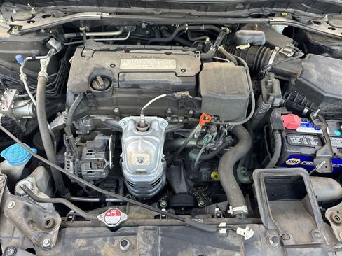 Used 2014 Honda Accord EX image 33