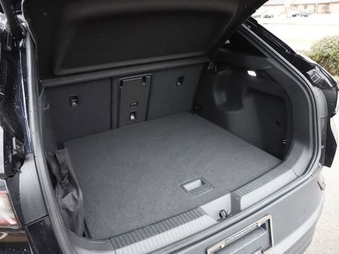 Used 2023 Volkswagen ID.4 Pro S image 5