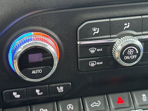 Used 2020 GMC Sierra 1500 Denali w/ Denali Ultimate Package image 23