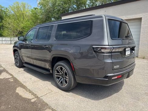 New 2026 Jeep Grand Wagoneer L 2WD image 4