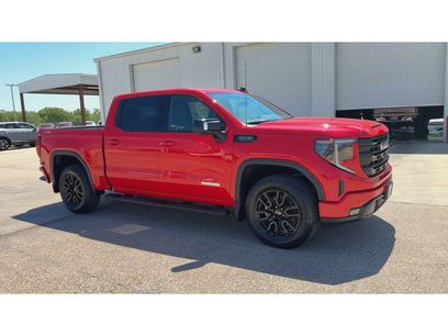New 2026 GMC Sierra 1500 Elevation w/ Elevation Premium Package
