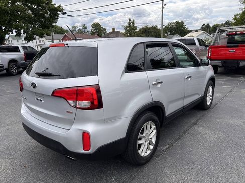 Used 2014 Kia Sorento LX AWD/4WD image 5