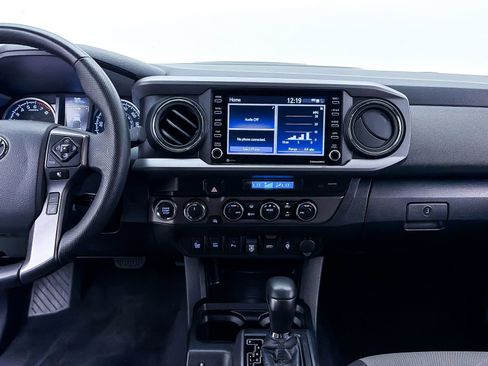 Used 2023 Toyota Tacoma TRD Sport AWD/4WD image 6