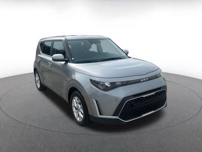 Used 2023 Kia Soul LX w/ Option Group 015
