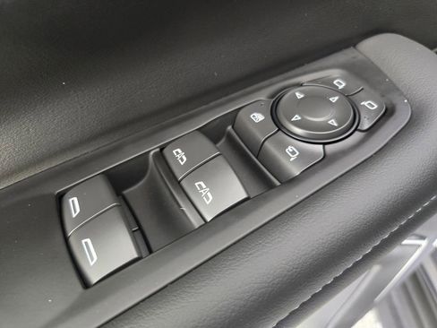 New 2026 Chevrolet Suburban LT w/ Comfort Package image 24