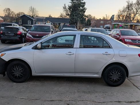 Used 2009 Toyota Corolla S image 22