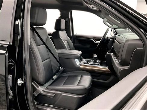 Used 2024 Chevrolet Silverado 1500 RST w/ Convenience Package II image 8