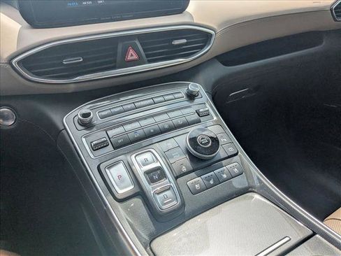Used 2021 Hyundai Santa Fe Limited image 13