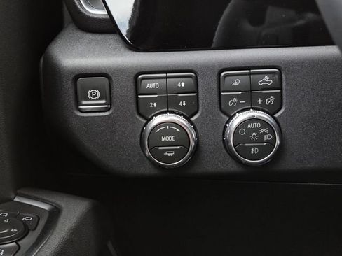 New 2026 GMC Sierra 1500 SLT AWD/4WD image 19