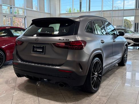 Used 2025 Mercedes-Benz GLA 35 AMG 4MATIC image 13