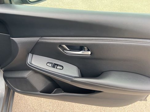 Certified 2023 Nissan Sentra SV image 20