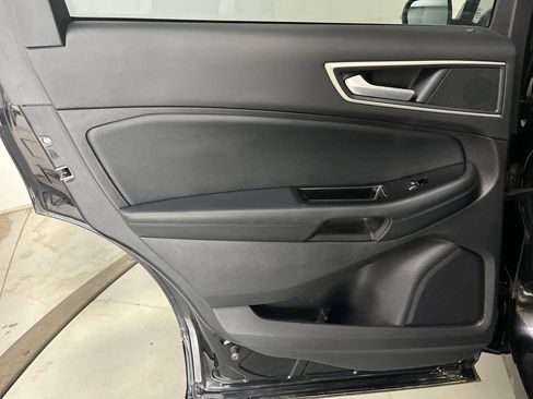 Used 2019 Ford Edge SEL w/ Equipment Group 201A image 27