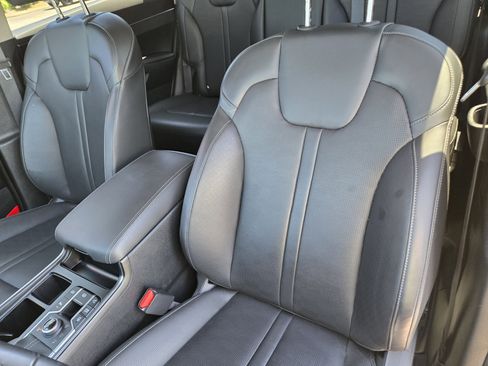 Used 2025 Kia Sorento S w/ Panoramic Sunroof Package AWD/4WD image 17