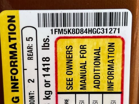 Used 2017 Ford Explorer XLT w/ Equipment Group 202A image 36