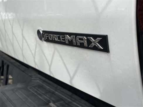 Used 2025 Toyota Tacoma TRD Off-Road image 9