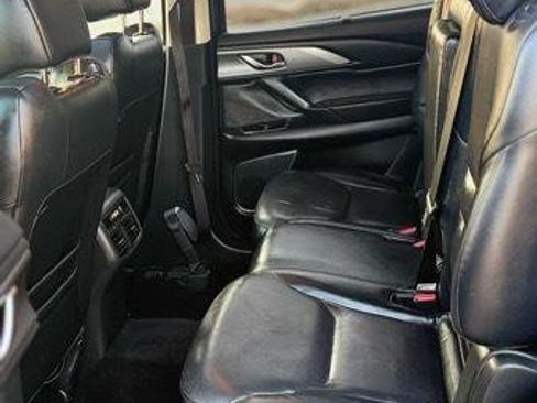Used 2017 MAZDA CX-9 Touring image 13