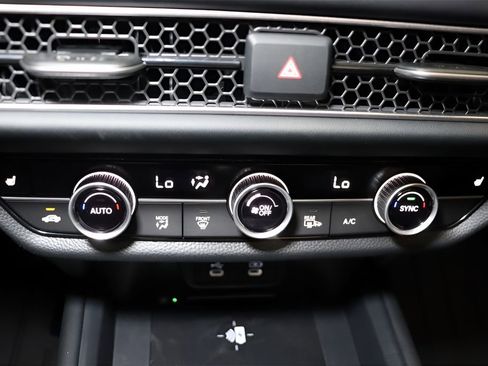 New 2026 Honda HR-V EX-L image 22