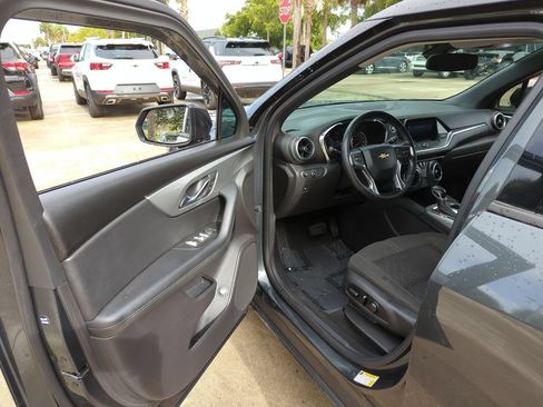 Used 2019 Chevrolet Blazer LT AWD/4WD image 7