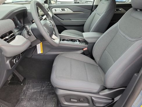 New 2026 Ford Explorer Active RWD image 20