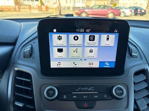 Used 2020 Ford Transit Connect XL image 19