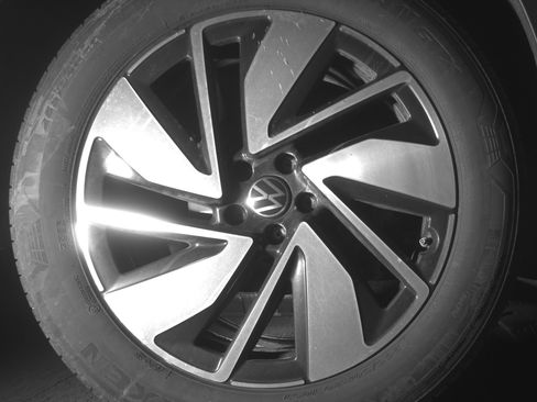 Used 2024 Volkswagen Atlas SE image 15